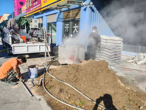 察哈尔右翼中顶管注浆加固